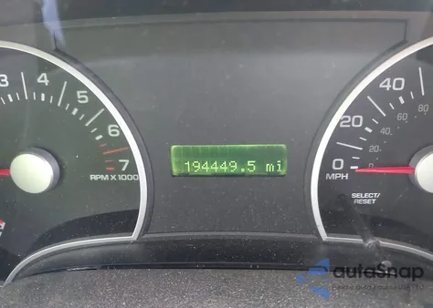 2008 Ford Explorer Xlt z USA, uszkodzony, nr VIN 1FMEU73E48UB14089